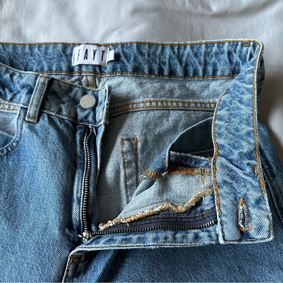 FAYT Jeans Women Size M Blue Regular Fit 100% Cotton W28 L28 Casual EUC - Picture 7 of 10